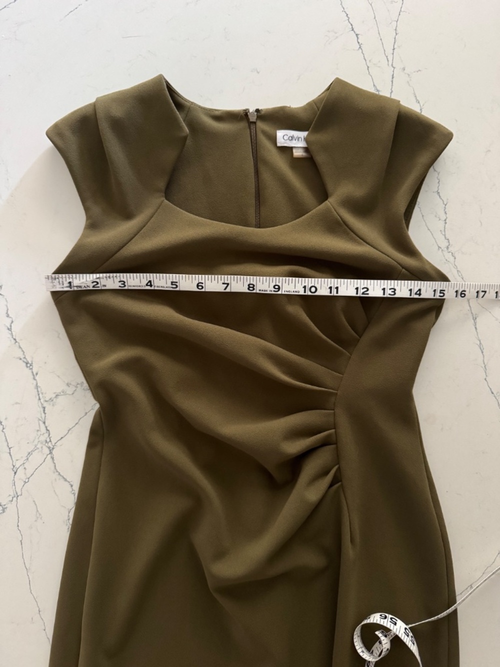 Calvin Klein Sleek Sheath Rouged dress Size 2 - Picture 7 of 10